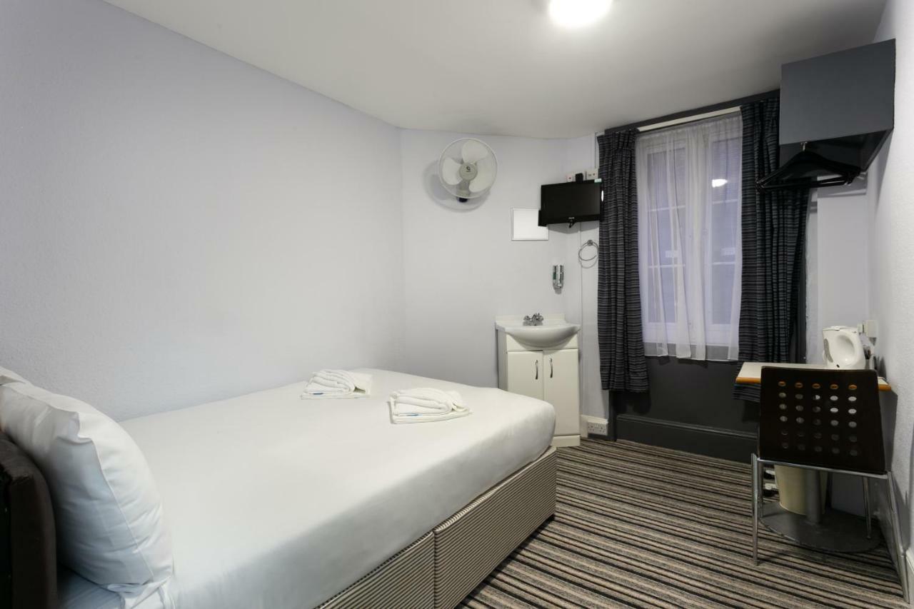Victoria Station Hotel Londres Exterior foto